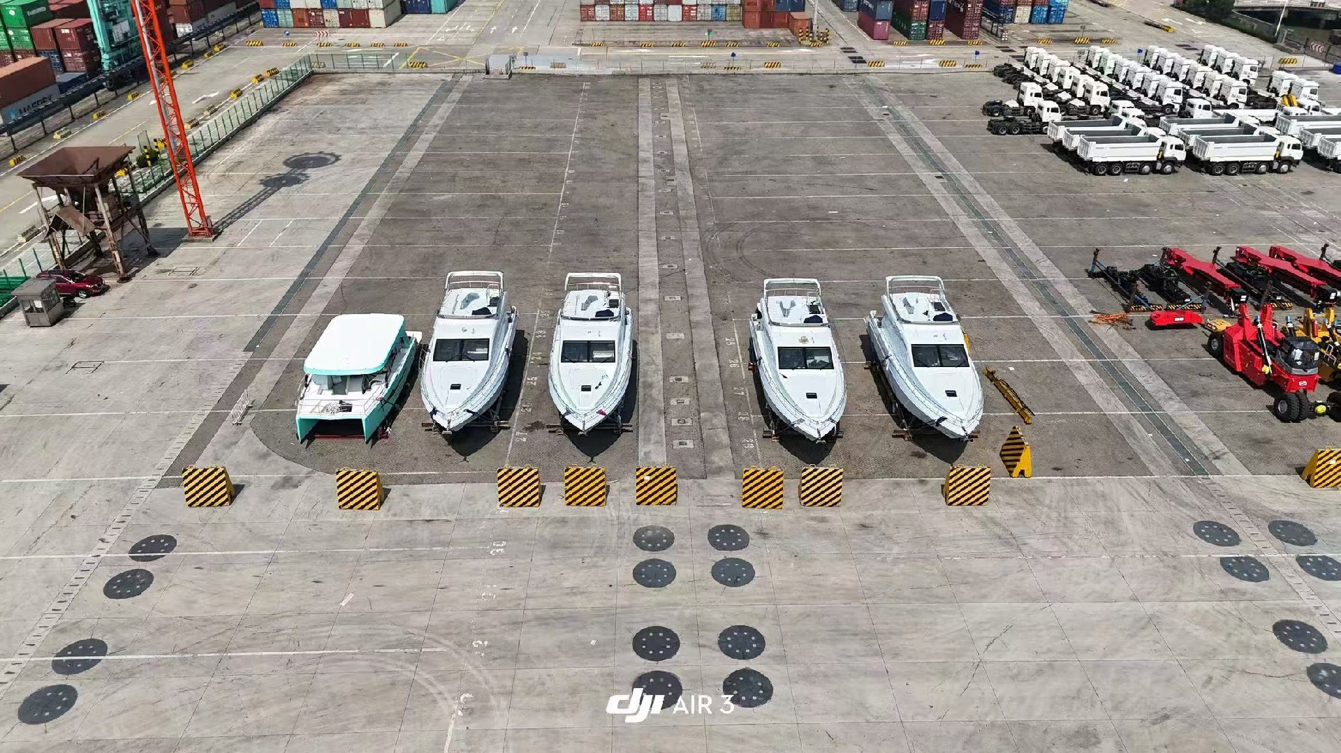 Oceanwalker 52 ft Mono, 60 ft Cata, 82 ft Mono