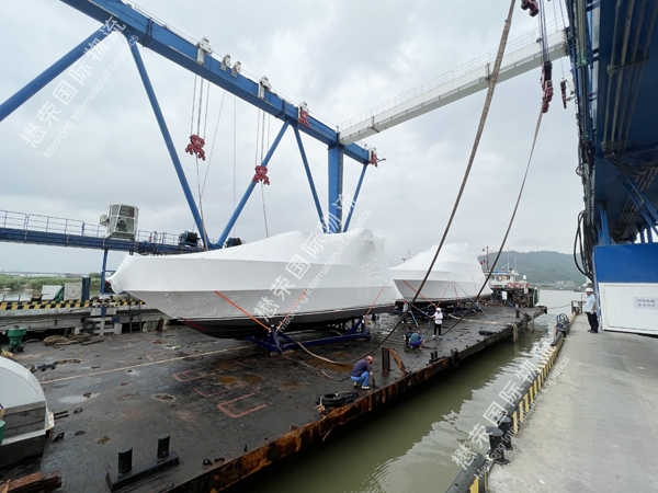 45.67 Feet - Monohull yacht