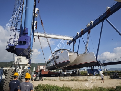 82 Feet - Catamaran yacht